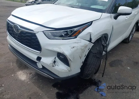 2021 Toyota Highlander Platinum from USA, damaged, VIN 5TDFZRAHXMS038802